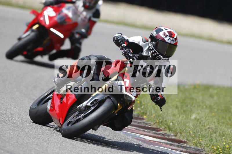 /27 12.06.2025 Ducati Schweiz Trackday Warmup  ADR/blau-bleu/19-1